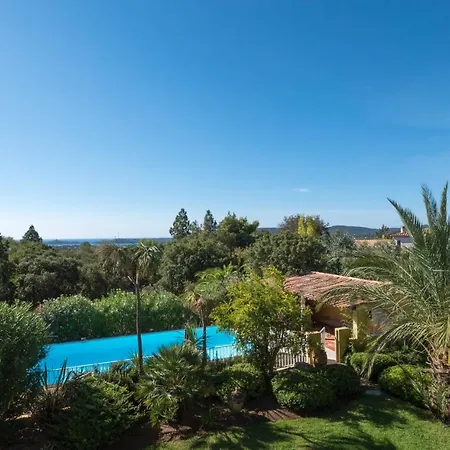 Magnifique Avec Vue Mer, Pool House Et Piscine A 3 Km Des Plages コンカ