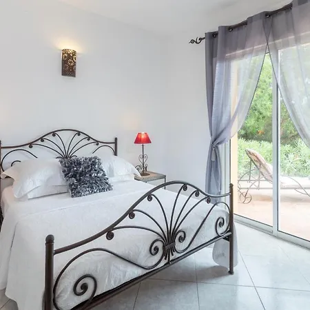 Magnifique Avec Vue Mer, Pool House Et Piscine A 3 Km Des Plages *